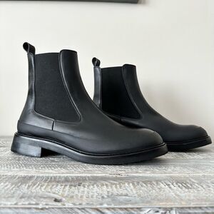 Frame-Women's Le Holland Leather & Rubber Chelsea Black Boots